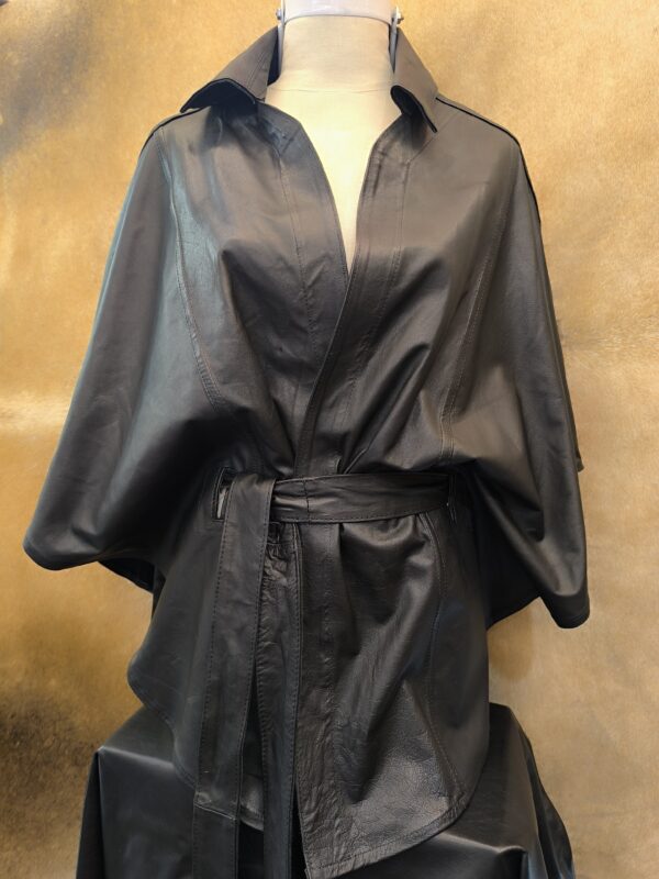 CAPA REVERSIBLE MUJER (PONCHO) - Imagen 2