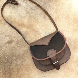 BANDOLERA MUJER CUERO CON DETALLE PIEL DE VACA (UNICOLOR)